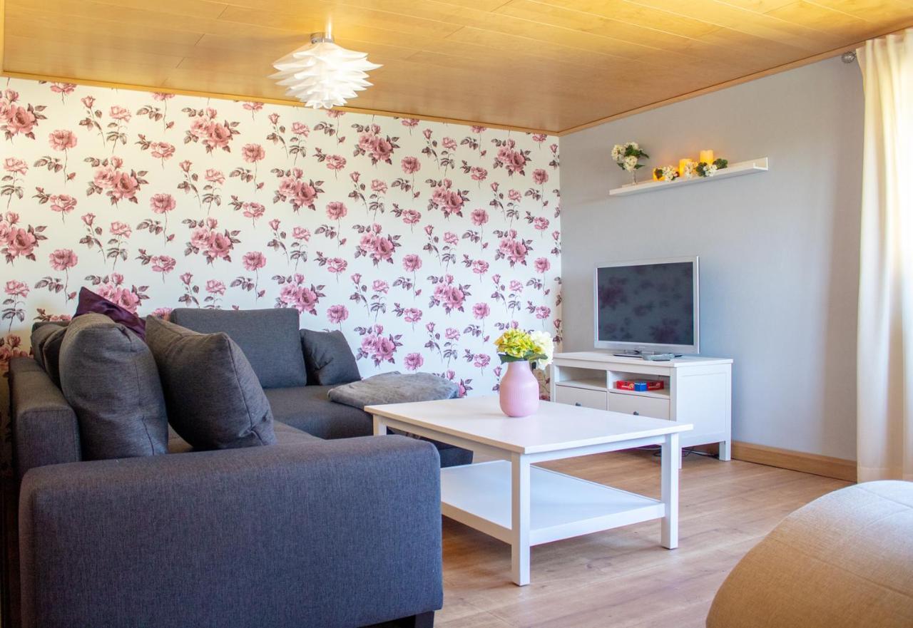 Ferienwohnung Am Kugelbaum Lunzenau Екстериор снимка